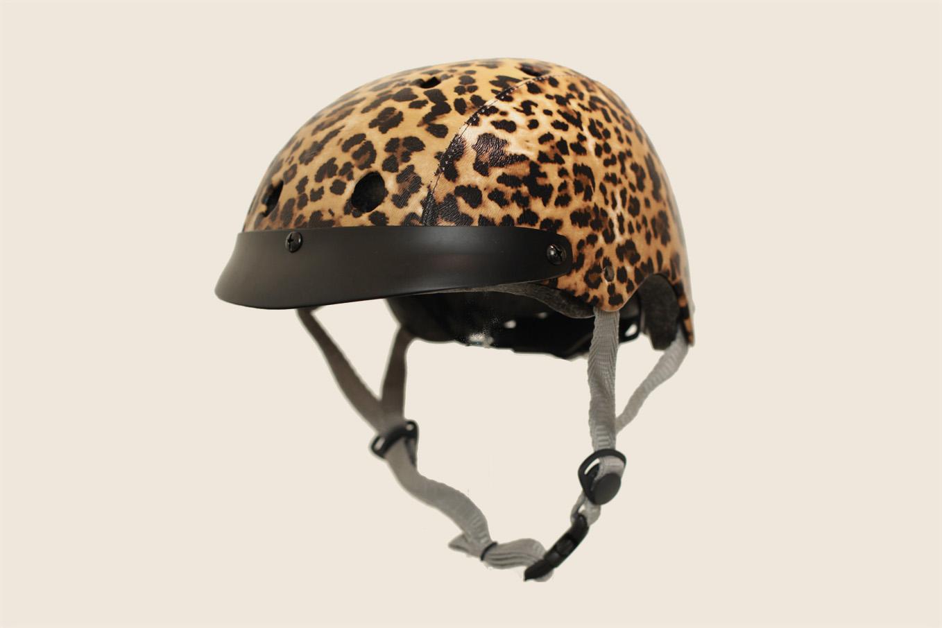 Sawak Furuno Leopard Helmet bikepretty, bike pretty, cycle style, cycle chic, bike model, girl on bike, bike fashion, bicycle fashion, bicycle fashion blog, cute bike, girls on bikes, model on bike, bike girls cute, leopard print, cute bike helmet